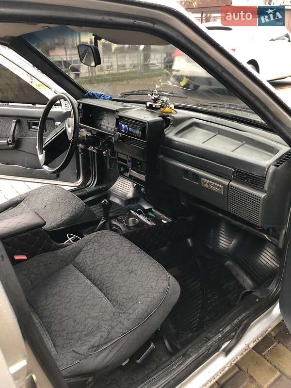 Хетчбек ВАЗ / Lada 2109 2005 в Могилів-Подільському фото 4 Хетчбек ВАЗ / Lada 2109 2005 в Могилів-Подільському