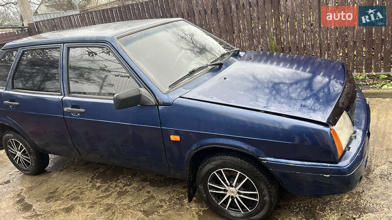 Хэтчбек ВАЗ / Lada 2109 1998 в Шепетовке