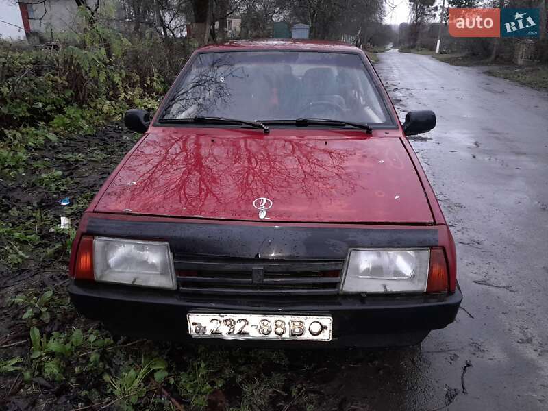 Хетчбек ВАЗ / Lada 2109 1990 в Рівному