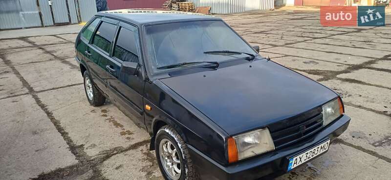 Хэтчбек ВАЗ / Lada 2109 1997 в Харькове фото Хэтчбек ВАЗ / Lada 2109 1997 в Харькове