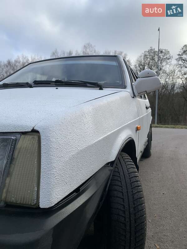 Хетчбек ВАЗ / Lada 2109 1992 в Кролевці