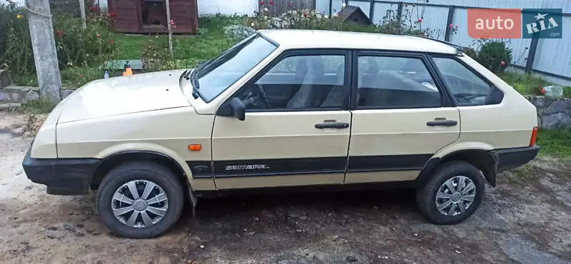 ВАЗ / Lada 2109