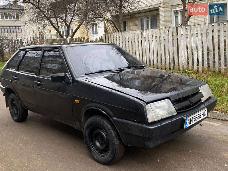ВАЗ / Lada 2109 1989 ВАЗ / Lada 2109 1989
