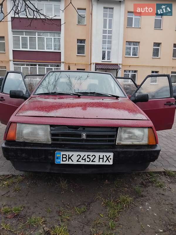 ВАЗ / Lada 2109 1990 ВАЗ / Lada 2109 1990
