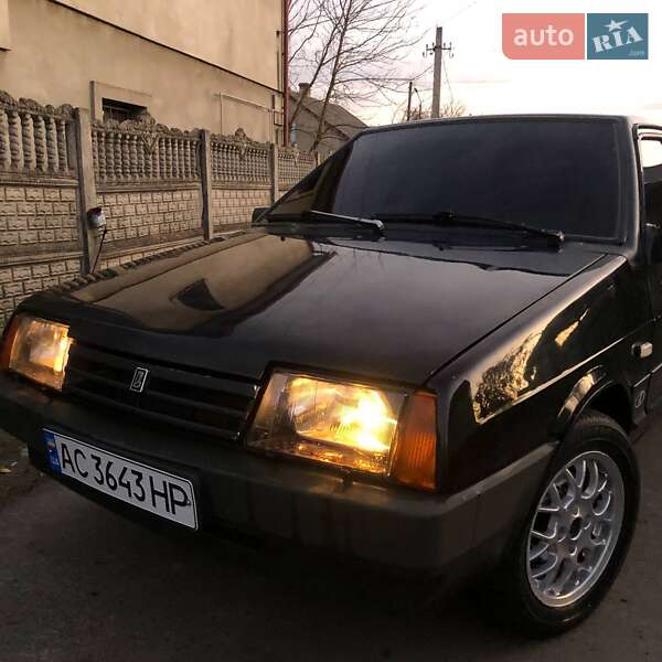Хэтчбек ВАЗ / Lada 2109 1991 в Владимире фото 6 Хэтчбек ВАЗ / Lada 2109 1991 в Владимире