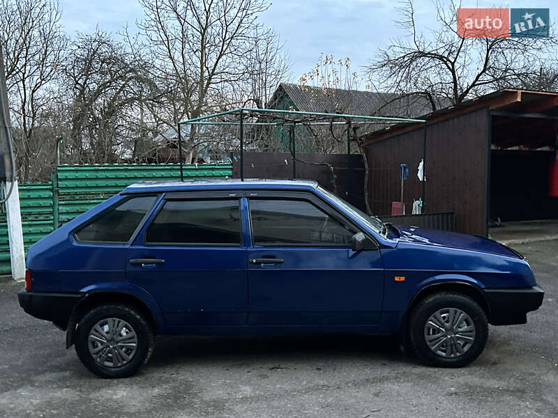 Хэтчбек ВАЗ / Lada 2109 2006 в Бродах