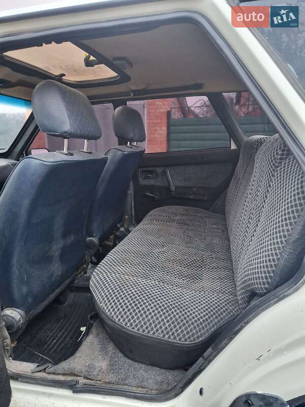 Хетчбек ВАЗ / Lada 2109 1988 в Гадячі фото 7 Хетчбек ВАЗ / Lada 2109 1988 в Гадячі