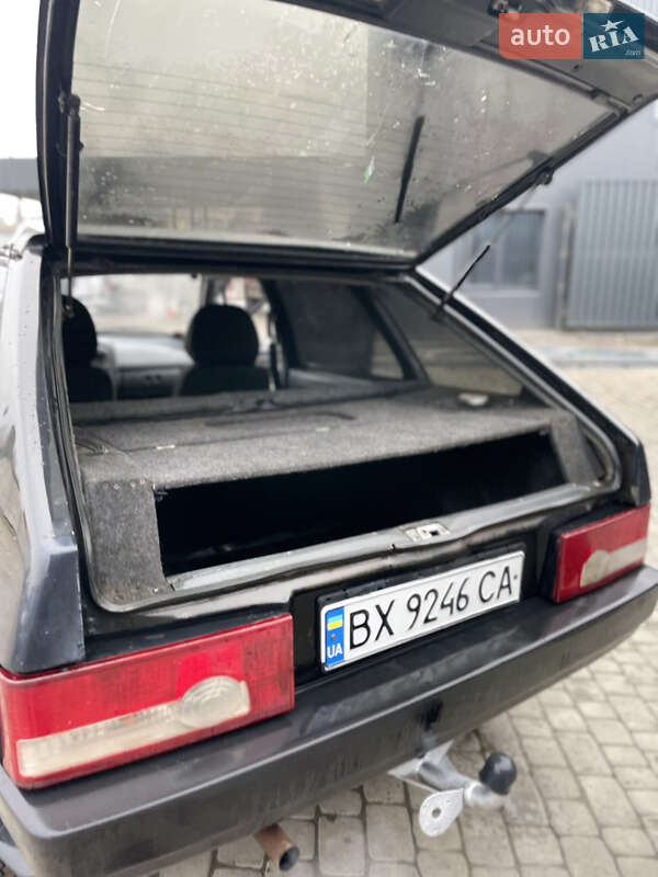 Хэтчбек ВАЗ / Lada 2109 2005 в Белогорье