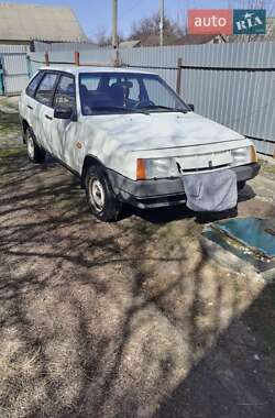 Хэтчбек ВАЗ / Lada 2109 1988 в Нежине