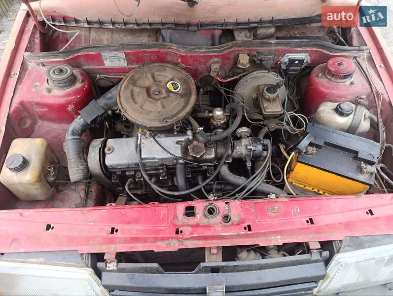 Хетчбек ВАЗ / Lada 2109 1989 в Миронівці