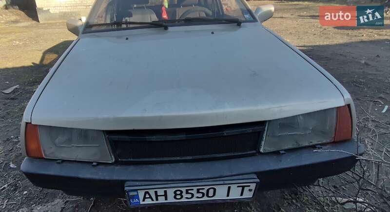 Хэтчбек ВАЗ / Lada 2109 1990 в Днепре фото 5 Хэтчбек ВАЗ / Lada 2109 1990 в Днепре