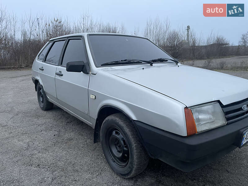 Хетчбек ВАЗ / Lada 2109 2002 в Вороновиці