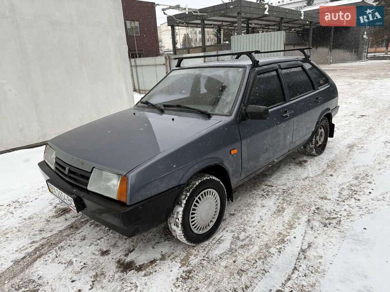 Хэтчбек ВАЗ / Lada 2109 2010 в Хмельницком