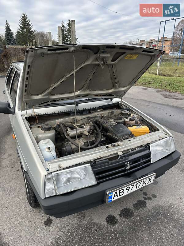 Хетчбек ВАЗ / Lada 2109 2006 в Гайсину