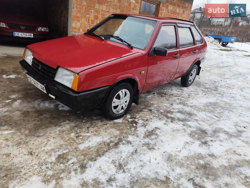 Хэтчбек ВАЗ / Lada 2109 1993 в Черновцах
