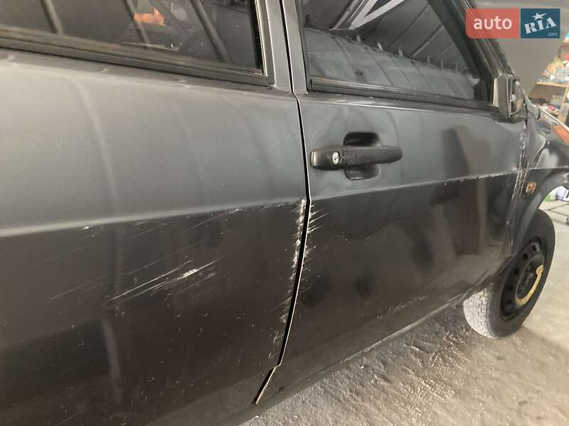 Хэтчбек ВАЗ / Lada 2109 2004 в Днепре фото 14 Хэтчбек ВАЗ / Lada 2109 2004 в Днепре