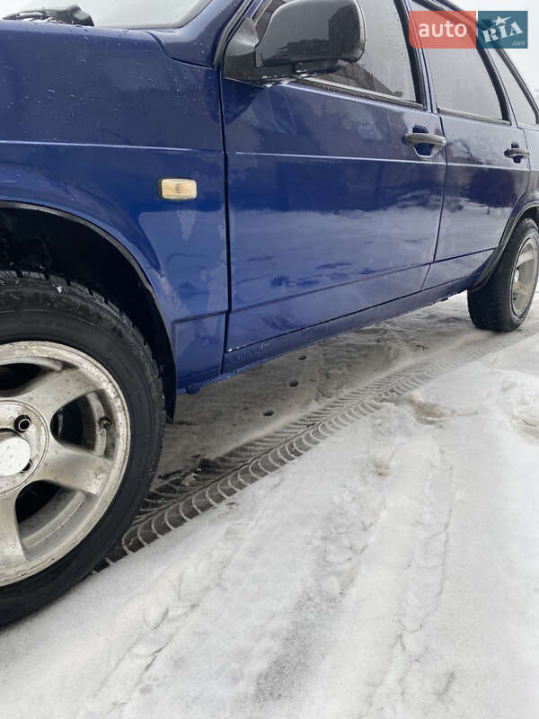 Хэтчбек ВАЗ / Lada 2109 2007 в Томашполе