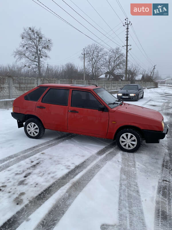 Хэтчбек ВАЗ / Lada 2109 1989 в Калиновке
