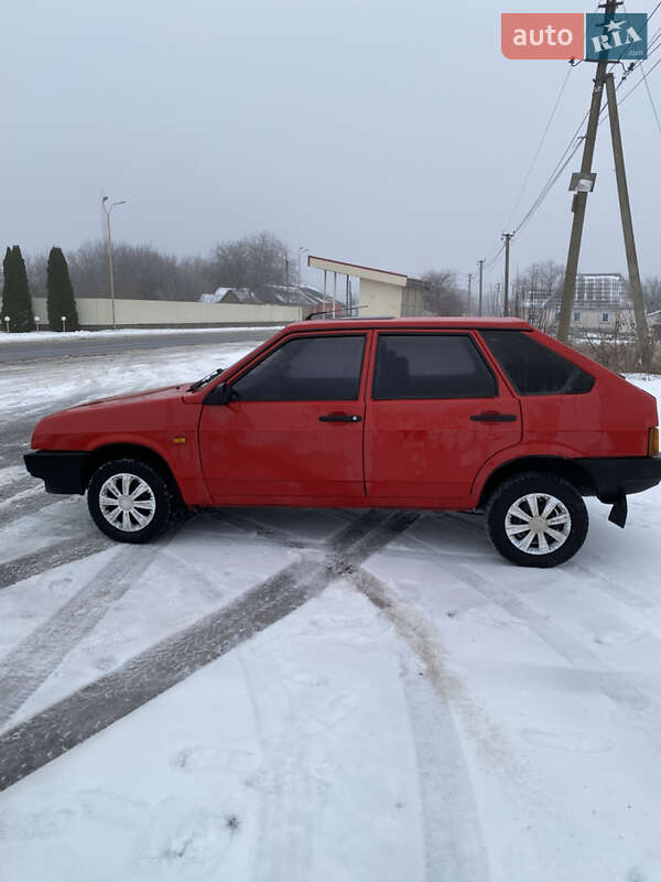 Хэтчбек ВАЗ / Lada 2109 1989 в Калиновке