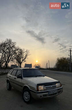 Хэтчбек ВАЗ 2109 1998 в Сокирянах