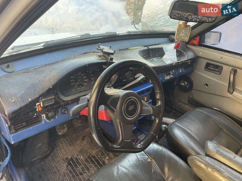 Хэтчбек ВАЗ / Lada 2109 1988 в Олевске фото 8 Хэтчбек ВАЗ / Lada 2109 1988 в Олевске