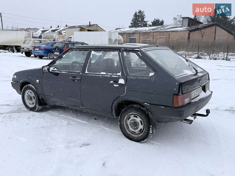 Хэтчбек ВАЗ / Lada 2109 2006 в Золотоноше фото 2 Хэтчбек ВАЗ / Lada 2109 2006 в Золотоноше