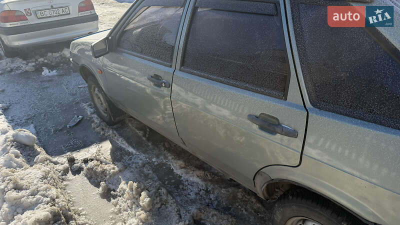 Хэтчбек ВАЗ / Lada 2109 2008 в Луцке