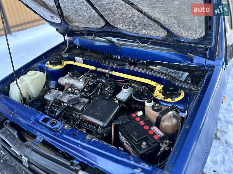 Хэтчбек ВАЗ / Lada 2109 2006 в Мирополе