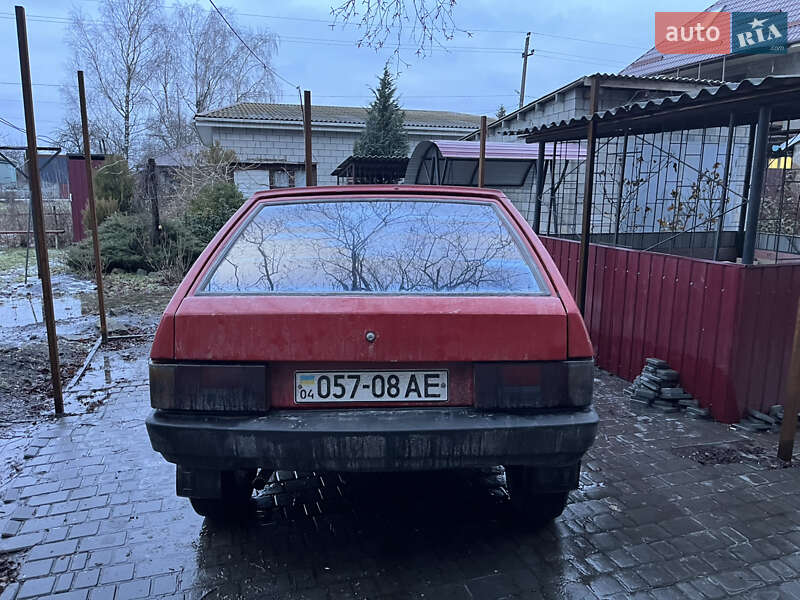 Хэтчбек ВАЗ / Lada 2109 1992 в Каменском фото 3 Хэтчбек ВАЗ / Lada 2109 1992 в Каменском
