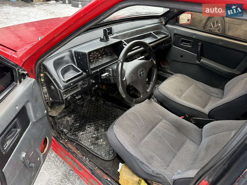 Хэтчбек ВАЗ / Lada 2109 1994 в Звенигородке