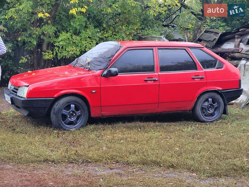 Хэтчбек ВАЗ / Lada 2109 1990 в Белой Церкви