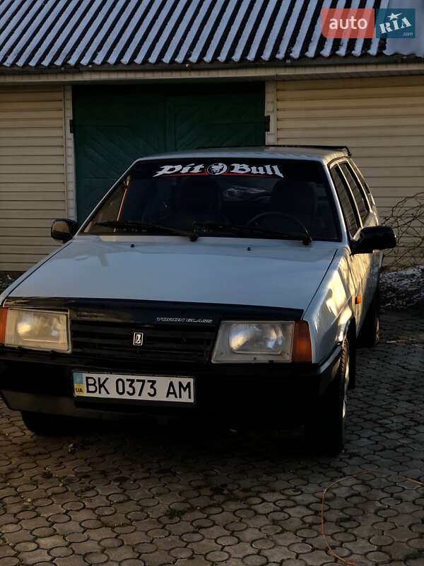 Хэтчбек ВАЗ / Lada 2109 2006 в Корце фото 15 Хэтчбек ВАЗ / Lada 2109 2006 в Корце