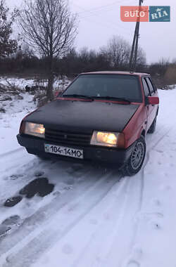 Хэтчбек ВАЗ 2109 1992 в Черновцах