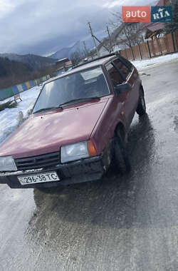 Хэтчбек ВАЗ 2109 2001 в Сколе