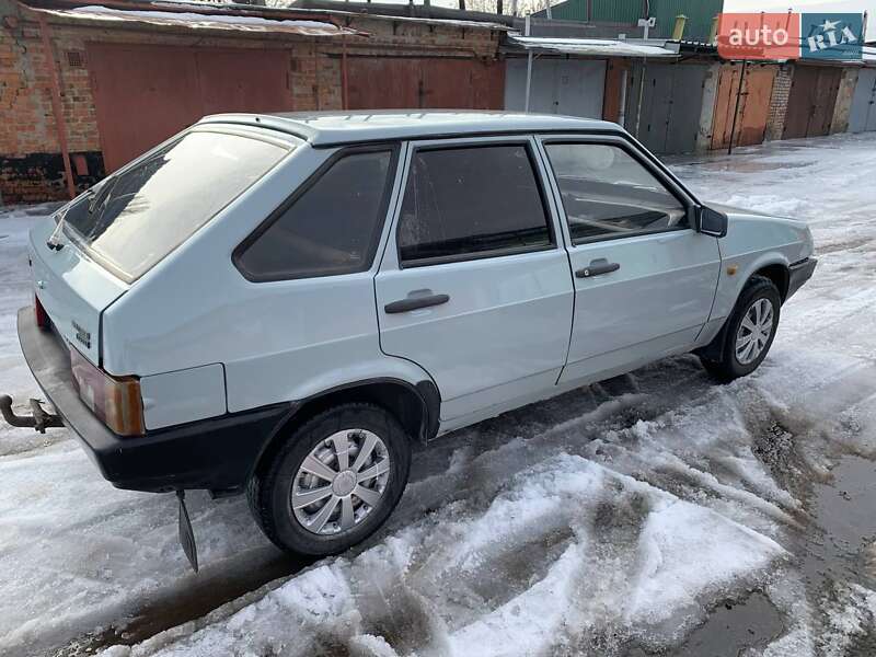 Хэтчбек ВАЗ / Lada 2109 1992 в Полтаве фото 8 Хэтчбек ВАЗ / Lada 2109 1992 в Полтаве