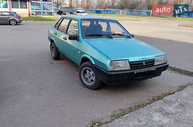 Хетчбек ВАЗ 2109 2003 в Одесі