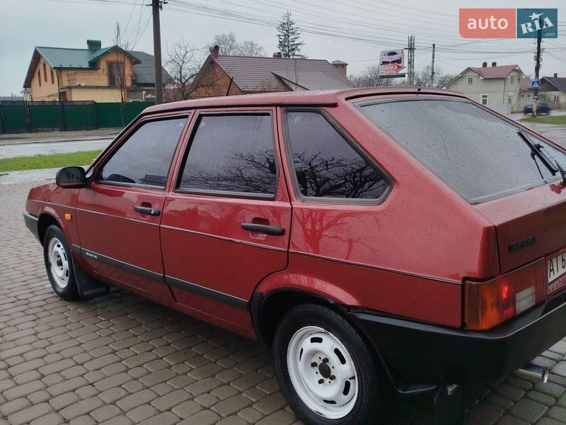 Хэтчбек ВАЗ / Lada 2109 1997 в Коломые