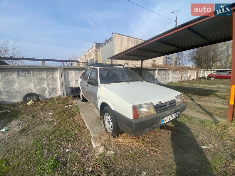 Хэтчбек ВАЗ / Lada 2109 1995 в Киеве фото 10 Хэтчбек ВАЗ / Lada 2109 1995 в Киеве