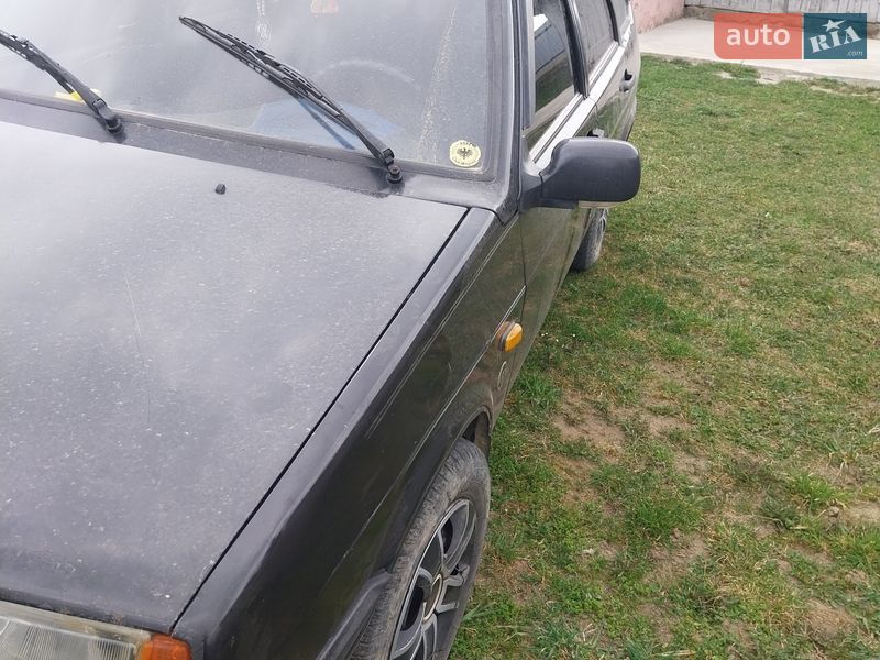 Хэтчбек ВАЗ / Lada 2109 1995 в Ивано-Франковске фото 4 Хэтчбек ВАЗ / Lada 2109 1995 в Ивано-Франковске