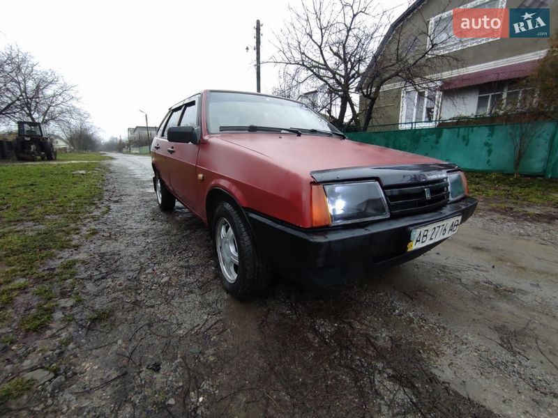 Хетчбек ВАЗ / Lada 2109 2004 в Жмеринці