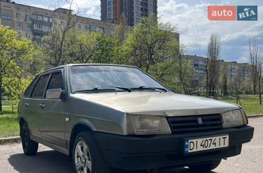 Хэтчбек ВАЗ 2109 1999 в Доброполье