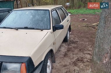 Хэтчбек ВАЗ 2109 1988 в Козельце