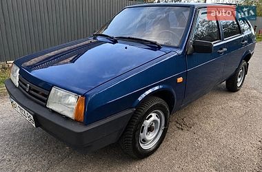 Хэтчбек ВАЗ / Lada 2109 2004 в Кобеляках