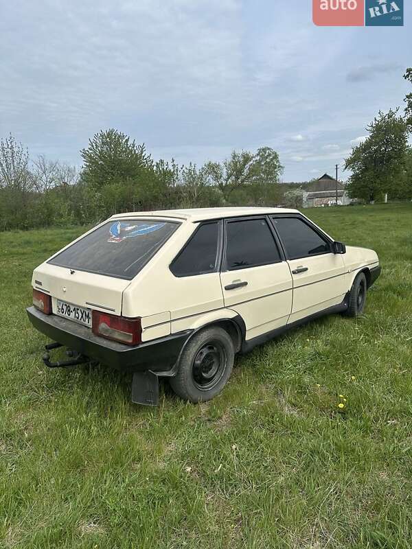 Хэтчбек ВАЗ / Lada 2109 1990 в Ильинцах фото Хэтчбек ВАЗ / Lada 2109 1990 в Ильинцах