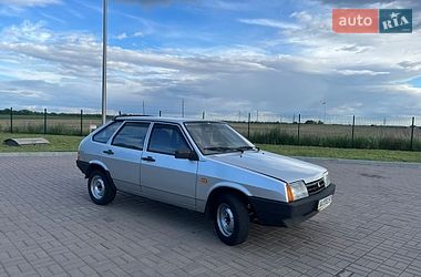 Хэтчбек ВАЗ / Lada 2109 2005 в Броварах