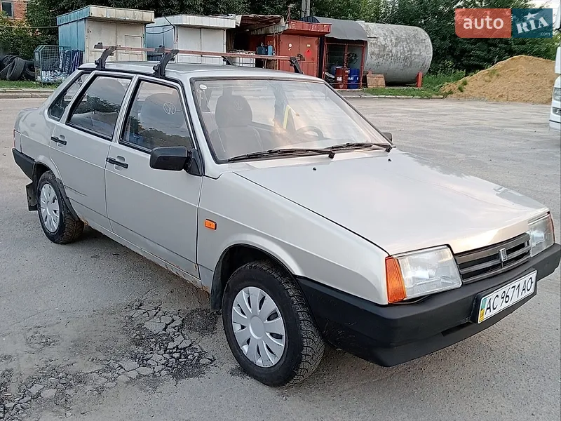 ВАЗ / Lada 2109