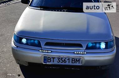 Седан ВАЗ / Lada 2110 2000 в Херсоне