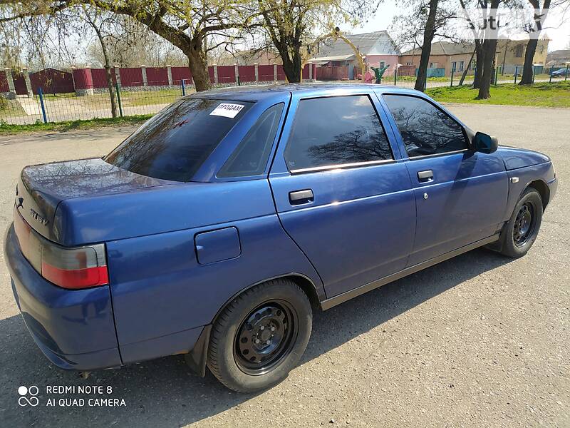 Седан ВАЗ 2110 2005 в 