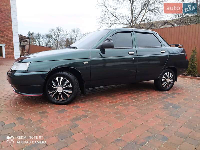 Седан ВАЗ / Lada 2110 2003 в Шепетовке