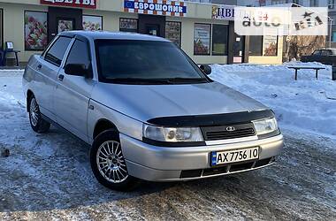 Седан ВАЗ / Lada 2110 2010 в Харькове